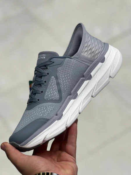 کتونی اسکیچرز مکس کوشنینگ ساسپنشن Skechers Max Cushioning Suspension