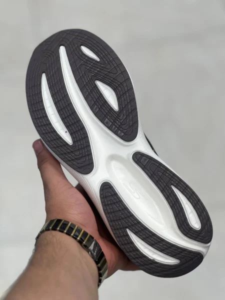کتونی اسکیچرز سایز 40تا45 تنوع در 4 رنگ جذاب وارداتی ویتنام .skechers max cushioning