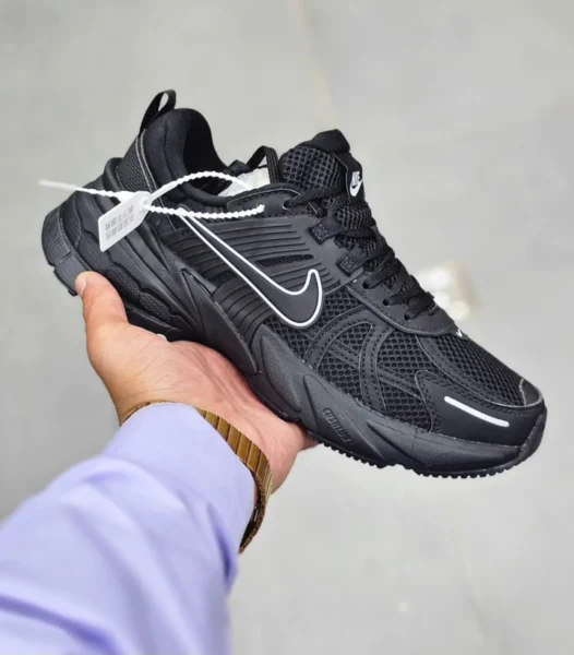 کتونی ویتنامی نایک کشلون وارداتی ویتنام باجعبه Nike V2k Run سایز بندی کامل 40 تا 45