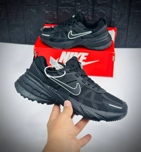 کتونی ویتنامی نایک کشلون وارداتی ویتنام باجعبه Nike V2k Run سایز بندی کامل 40 تا 45