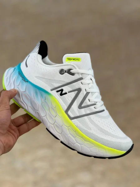 کتونی نیوبالانس فرش فوم تریل وی 4 New Balance Fresh Foam X More v4 - 4