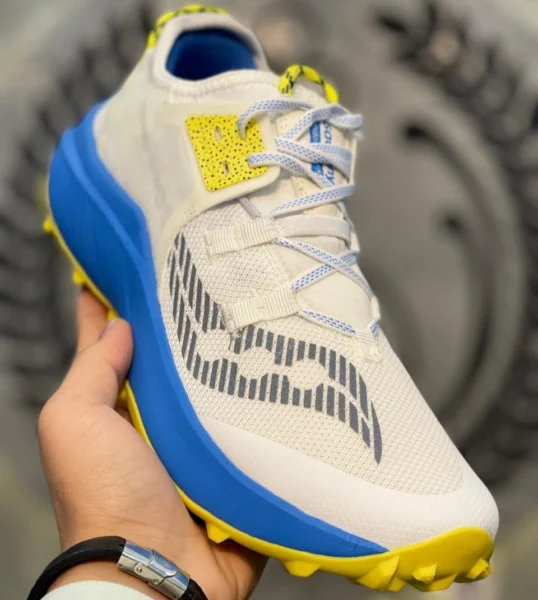 کتونی ویتنامی تراکینگ ساکونی اندورفین ریفت saucony endorphin rift تک و عمده سایز ۴۰ الی ۴۵