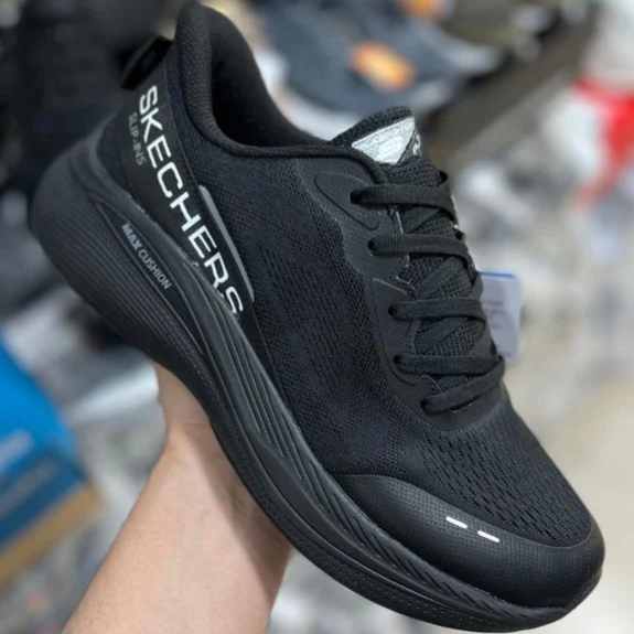 کتونی رانینگ و پیاده روی اسکیچرز Skechers Slip-ins مشکی