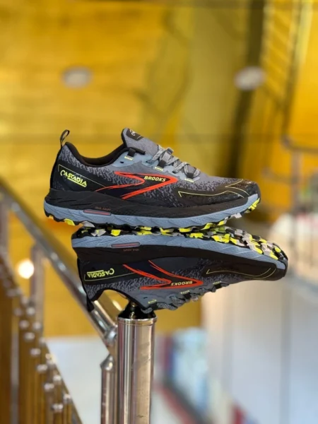 کتونی ویتنامی بروکس کاسکادیا 18 (Brooks Cascadia 18) سایز 40 تا 45
