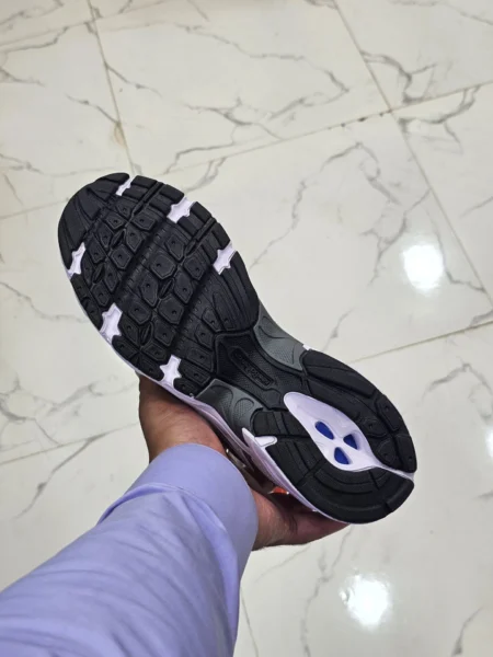 کتونی مسترکوالیتی نیوبالانس ۵۳۰ سایز ۳۸ الی ۴۵ New Balance 530 ساخت ویتنام فروش عمده و تک