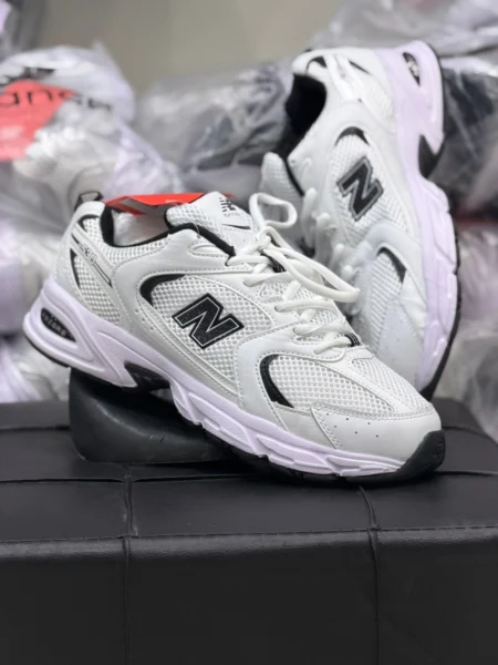 کتونی مسترکوالیتی نیوبالانس ۵۳۰ سایز ۴۰ الی ۴۵ New Balance 530 ساخت ویتنام فروش عمده و تک