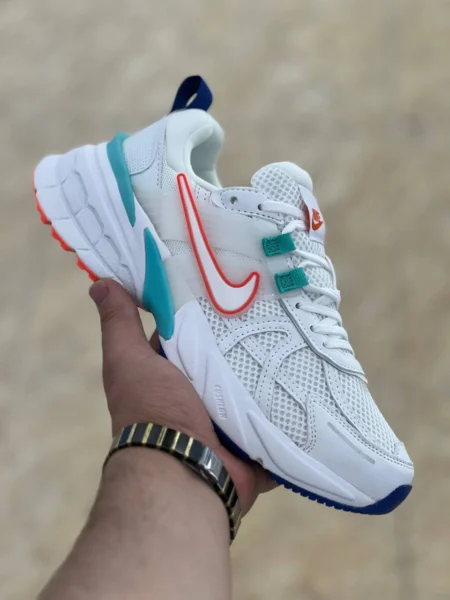 کتونی نایک وی تو کی Nike V2k Run ساخت ویتنام سایز ۳۷ الی ۴۰