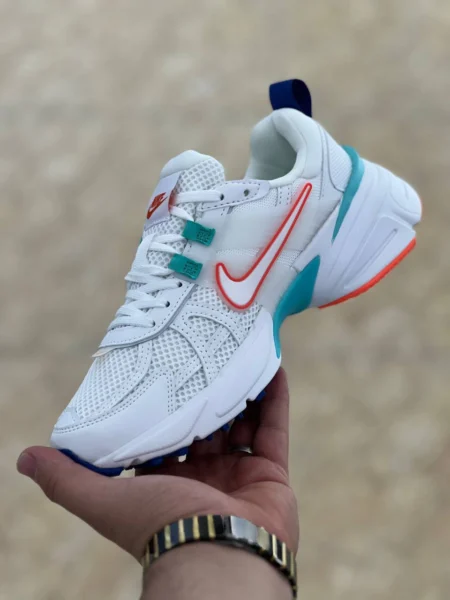 کتونی نایک وی تو کی Nike V2k Run ساخت ویتنام سایز ۳۷ الی ۴۰