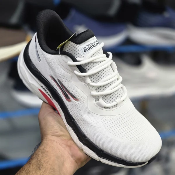 کتونی مسترکوالیتی اسکیچرز مکس ران Skechers Max Run سفید مشکی