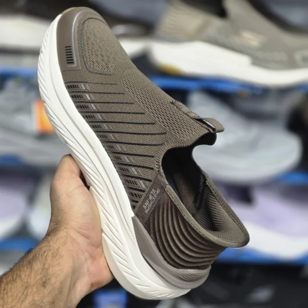کتونی اسکیچرز اسلیپ اینز Skechers Slip Ins مسترکوالیتی ویتنام