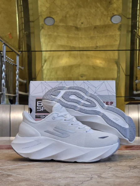 کتونی اسکیچرز آئرو برست Skechers Aero Burst ساخت ویتنام
