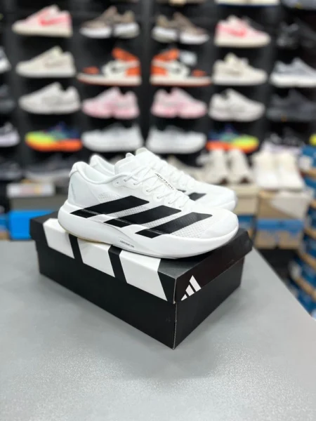کتونی آدیداس آدی زیرو پرو ۴ Adidas Adizero Pro 4 رانینگ و پیاده‌روی مسترکوالیتی ساخت ویتنام