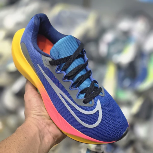 کتونی پیاده‌روی و رانینگ نایک زوم ایکس Nike ZoomX ساخت ویتنام