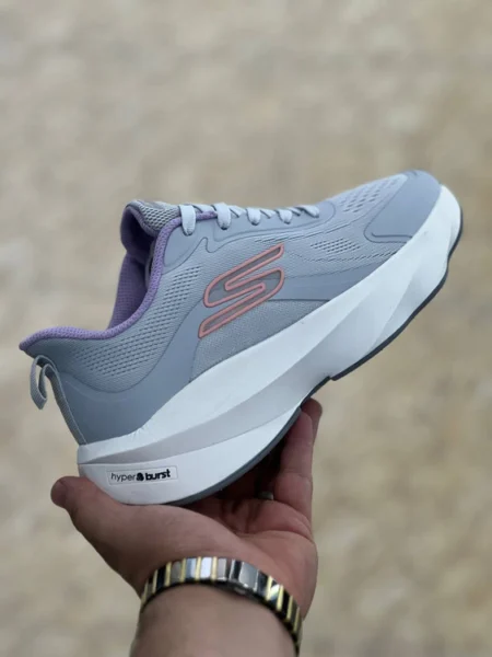 کتونی اسکیچرز هایپربرست کربن Skechers Hyperburst Carbon مسترکوالیتی ساخت ویتنام