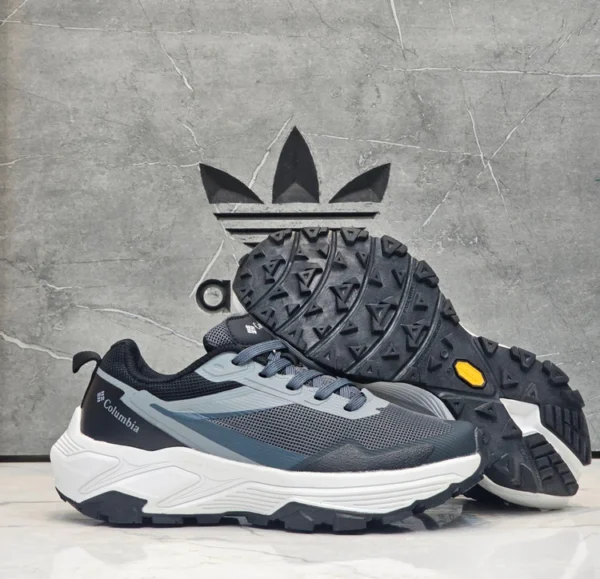 کتونی طبیعت‌گردی مردانه کلمبیا GORE-TEX مسترکوالیتی ضدآب