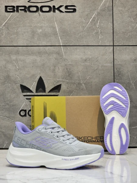 کتونی اسپرت زنانه Skechers SKX مسترکوالیتی طوسی بنفش مناسب پیاده‌روی و روزمره
