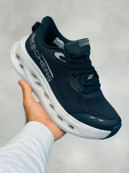 کتونی اسکیچرز مکس کوشن Skechers Max Cushioning مشکی سفید سایز 40-45 ساخت ویتنام