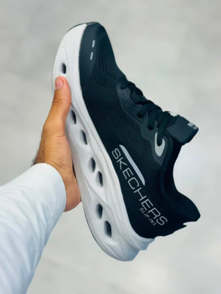 کتونی اسکیچرز مکس کوشن Skechers Max Cushioning مشکی سفید سایز 40-45 ساخت ویتنام