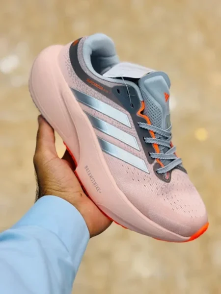 کتونی رانینگ آدیداس سوپرنوا رایز ۳ Adidas Supernova Rise 3 ساخت ویتنام سایز 37 الی ۴۰