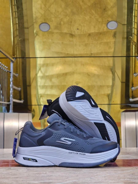 کتونی مردانه اسکیچرز هایپربرست Skechers Hyperburst مسترکوالیتی ساخت ویتنام