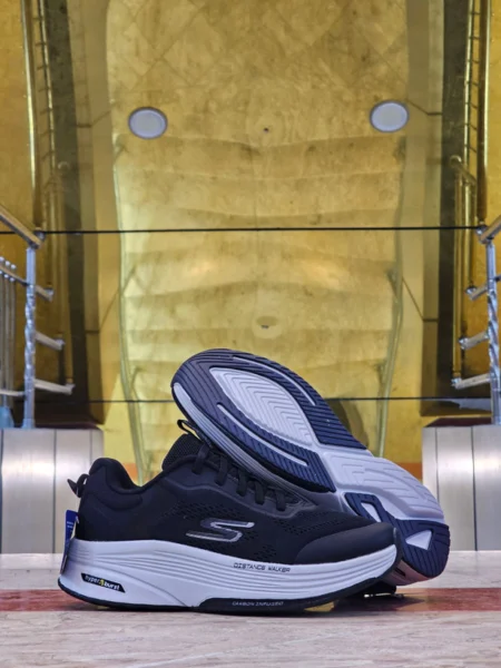 کتونی اسکیچرز هایپربرست Skechers Men's Hyperburst مسترکوالیتی ویتنام