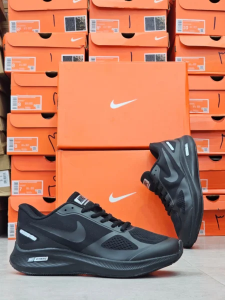 کتونی نایک رانینگ گاید ۱۰ سایز ۴۰ تا 4۵ ساخت ویتنام Nike guide 10