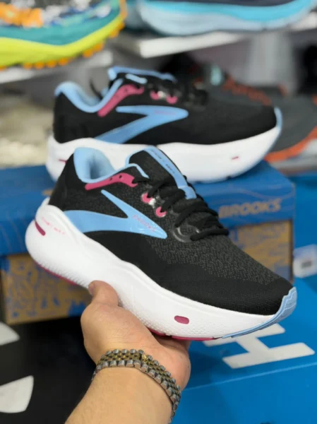 کتونی بروکس گاست مکس مسترکوالیتی سایز ۳۶ الی ۴۵ ساخت ویتنام Brooks Ghost Max