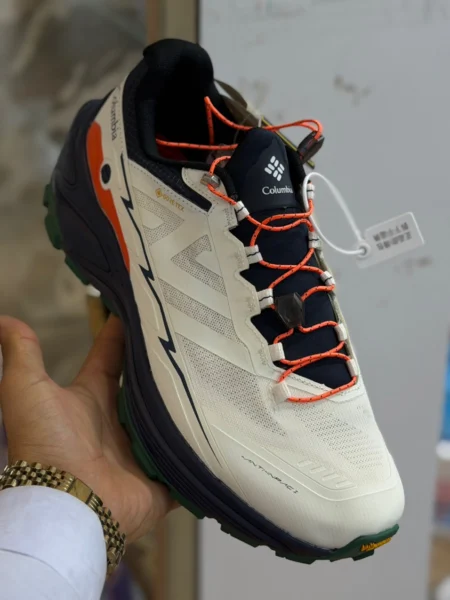 کتونی طبیعت‌گردی کلمبیا ضدآب مسترکوالیتی ساخت ویتنام سایز ۴۰ الی ۴۵ Columbia OutDry Waterproof Hiking Shoes