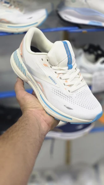 کتونی رانینگ بروکس آدرنالین GTS مسترکوالیتی سایز 36 الی 40 ساخت ویتنام Brooks Adrenaline GTS