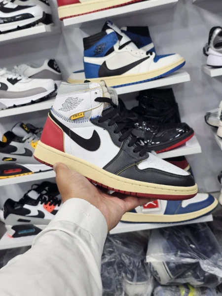 کتونی مردانه نایک ایر جردن وان ساخت ویتنام سایز 38 تا ۴۵ Nike Air Jordan 1 Vietnam