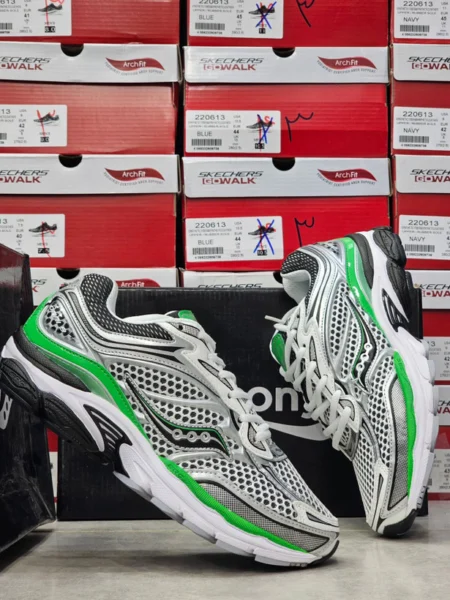 کتونی ساکونی 9 saucony omni سایز ۴۰ تا ۴۵ فروش بصورت تک و عمده Saucony ProGrid Omni 9
