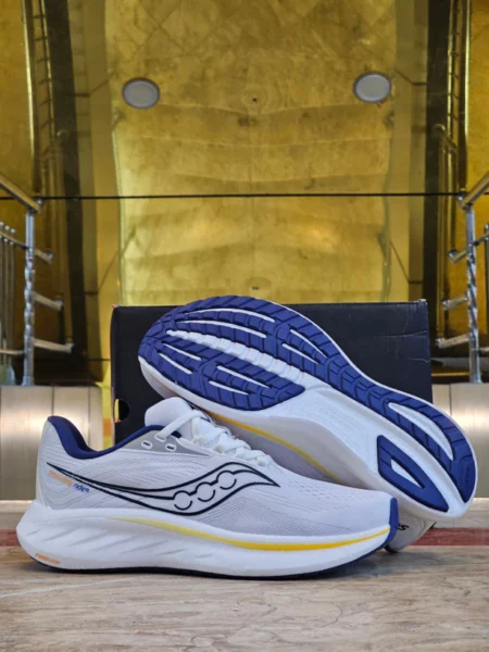 کتونی رانینگ و پیاده روی ساکونی راید ۱۸ مسترکوالیتی Saucony Ride 18