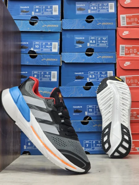 کتونی رانینگ آدیداس آدی‌استار CS مسترکوالیتی سایز ۴۰ الی ۴۵ ساخت ویتنام Adidas Adistar CS