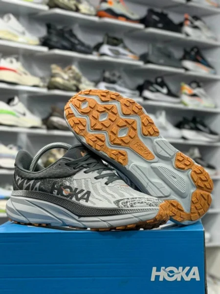 کتونی هوکا چلنجر 7 مسترکوالیتی سایز ۴۰ الی ۴۵ ساخت ویتنام Hoka Challenger 7