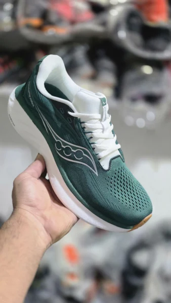 کتونی ساکونی مدل راید ۱۸ مسترکوالیتی سایز 44 Saucony Ride 18