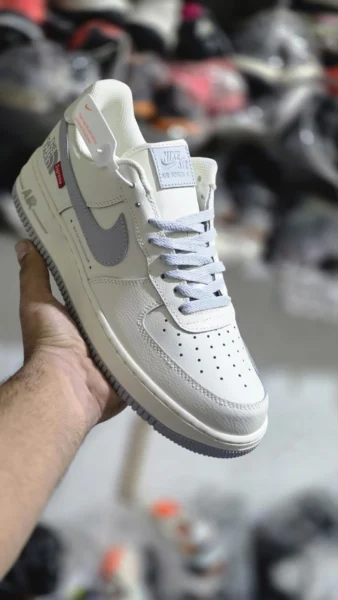 کتونی نایک ایر جردن وان مسترکوالیتی سایز 45 ساخت ویتنام Nike Air Jordan 1 Vietnam
