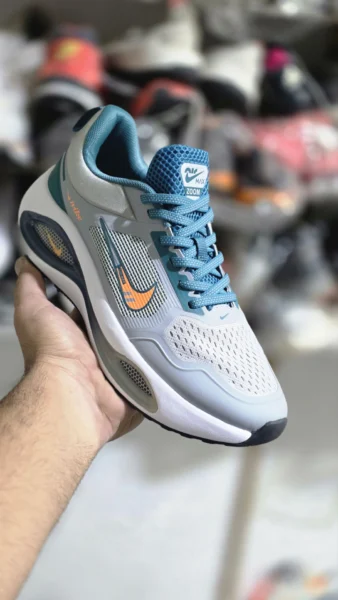 کتونی رانینگ نایک ایر زوم وینفلو 2 مسترکوالیتی سایز ۴۰ ساخت ویتنام Nike Air Zoom Winflo 2 Vietnam