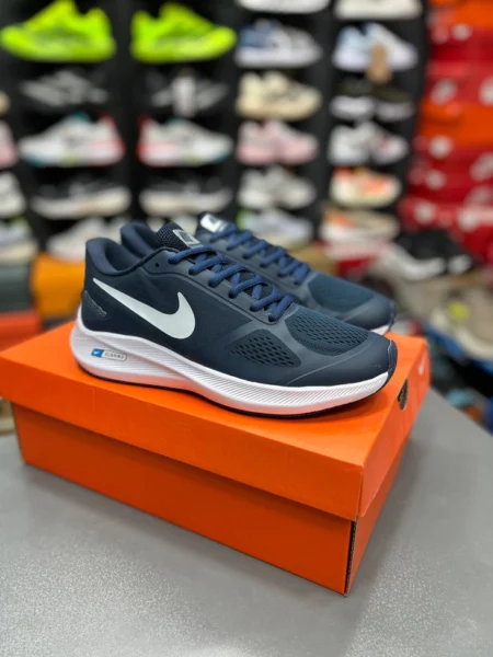 کتونی نایک رانینگ گاید ۱۰ سایز ۴۰ تا ۴۵ ساخت ویتنام Nike Guide 10