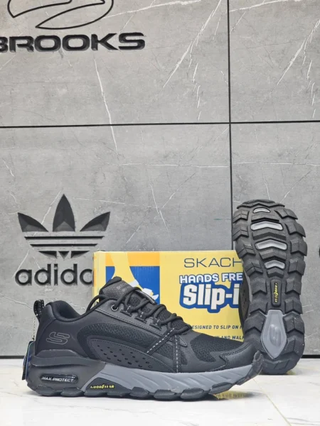 کتونی اسکیچرز مکس پروتکت Skechers Max Protect ساخت ویتنام