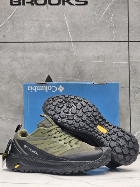 کتونی طبیعت‌گردی کلمبیا GORE-TEX مردانه مسترکوالیتی سایز 40 تا 45