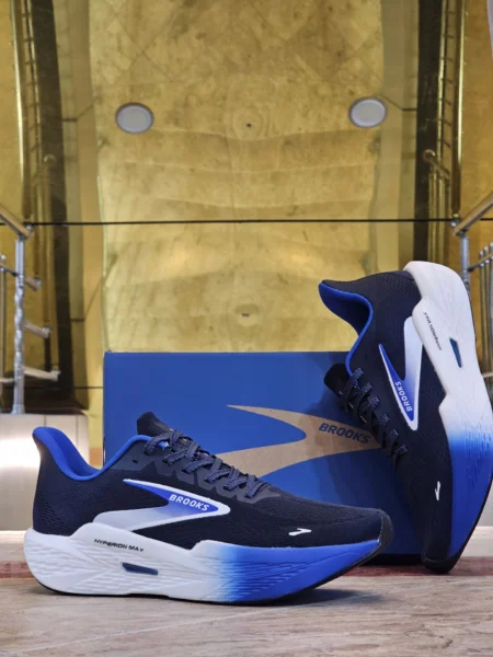 کتونی رانینگ بروکس هایپریون مکس Brooks Hyperion Max سایزبندی 40 تا 45
