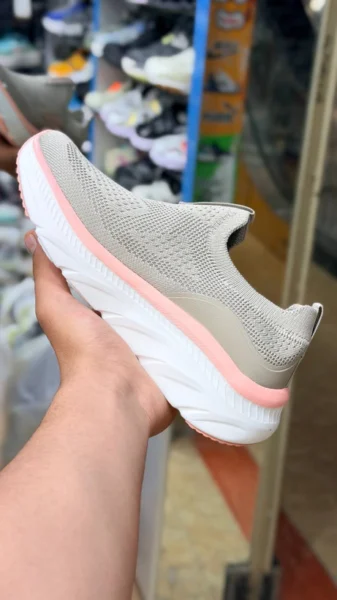 کتونی اسکیچرز مکس کوشن Skechers Max Cushioning ساخت ویتنام