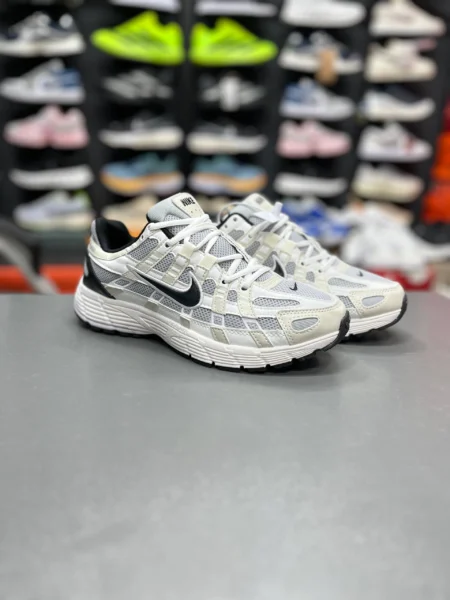کتونی مسترکوالیتی نایک P-6000 سایز ۴۰ الی ۴۵ ساخت ویتنام Nike P-6000