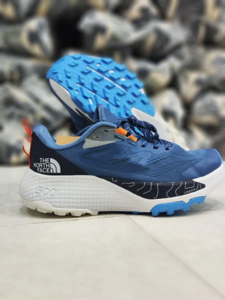 کتونی نورث فیس آلتامسا ۵۰۰ سایز ۴۰ الی ۴۵ ساخت ویتنام North Face Altamesa 500