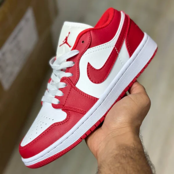 کفش جردن وان لو سفید قرمز Jordan 1 Low Gym Red White 553560-611