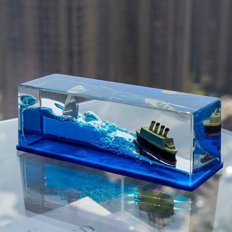 کشتی معلق مدل تایتانیک و کوه یخ WarShipمدل-14cm