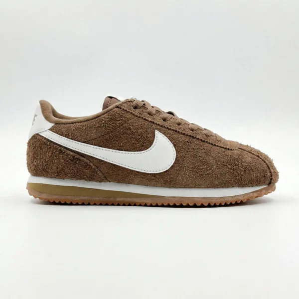 کفش نایک کورتز وینتج قهوه‌ای سفید Nike Cortez Vintage Medium Curry FJ2530-200