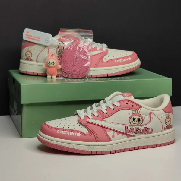 کفش جردن وان لو لبوبو کرم صورتی Jordan 1 Low Labubu Cream Pink