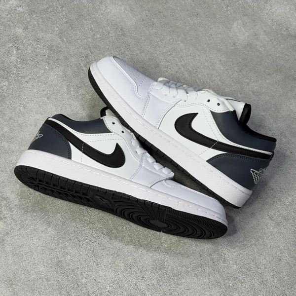 کفش نایک جردن وان لو Jordan 1 Low White Black