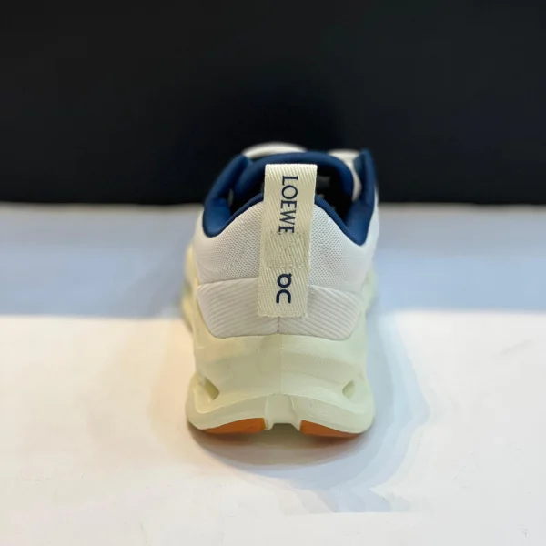 کتونی آن رانینگ کلودتیلت لووه سفید کرم سرمه ای On Running Cloudtilt 2.0 LOEWE White Navy